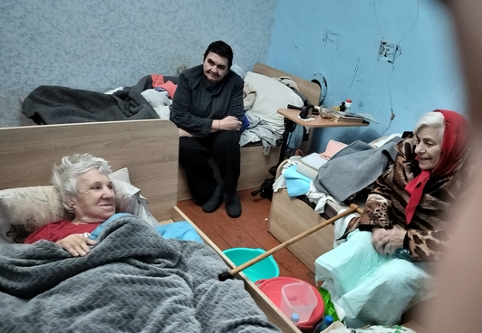 С Евангелием по Украине 