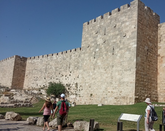 крепость Сион