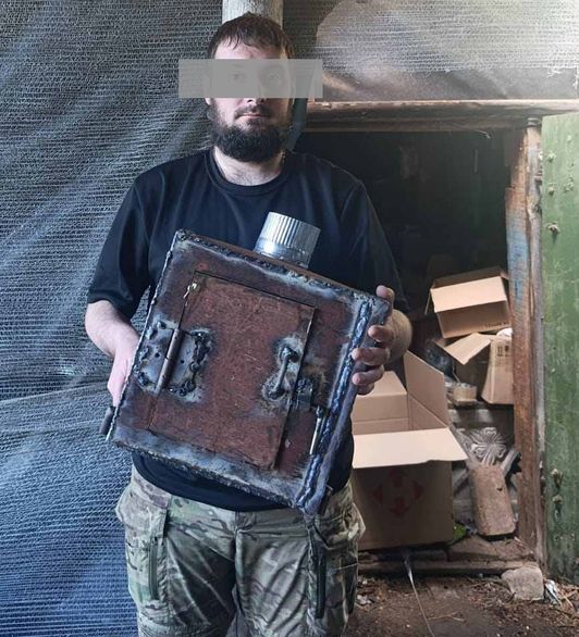 Волонтери, Україна - 2025 р - Volunteer