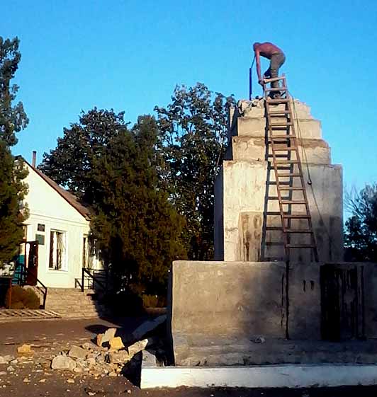 Ленин в Семеновке. 2016 г.