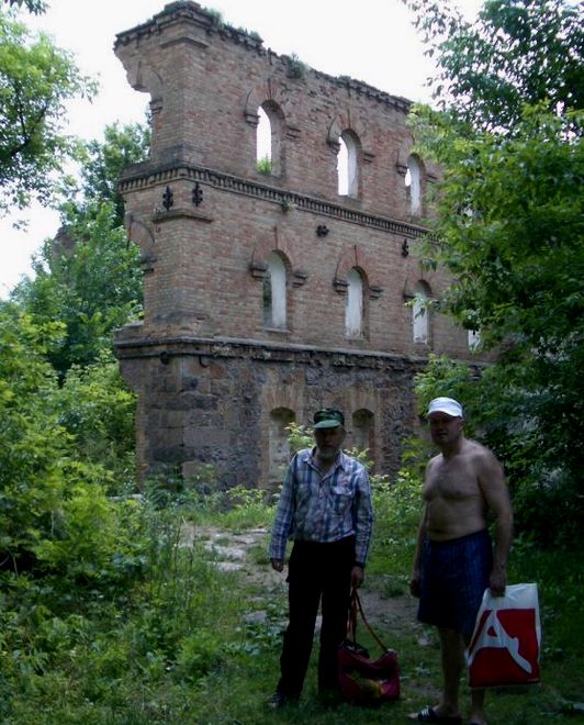 Млин Добровольського, старина. Національный парк Бузький гард